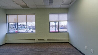 128 Bingham Rd, Asheville, NC à louer Photo intérieure- Image 2 de 7