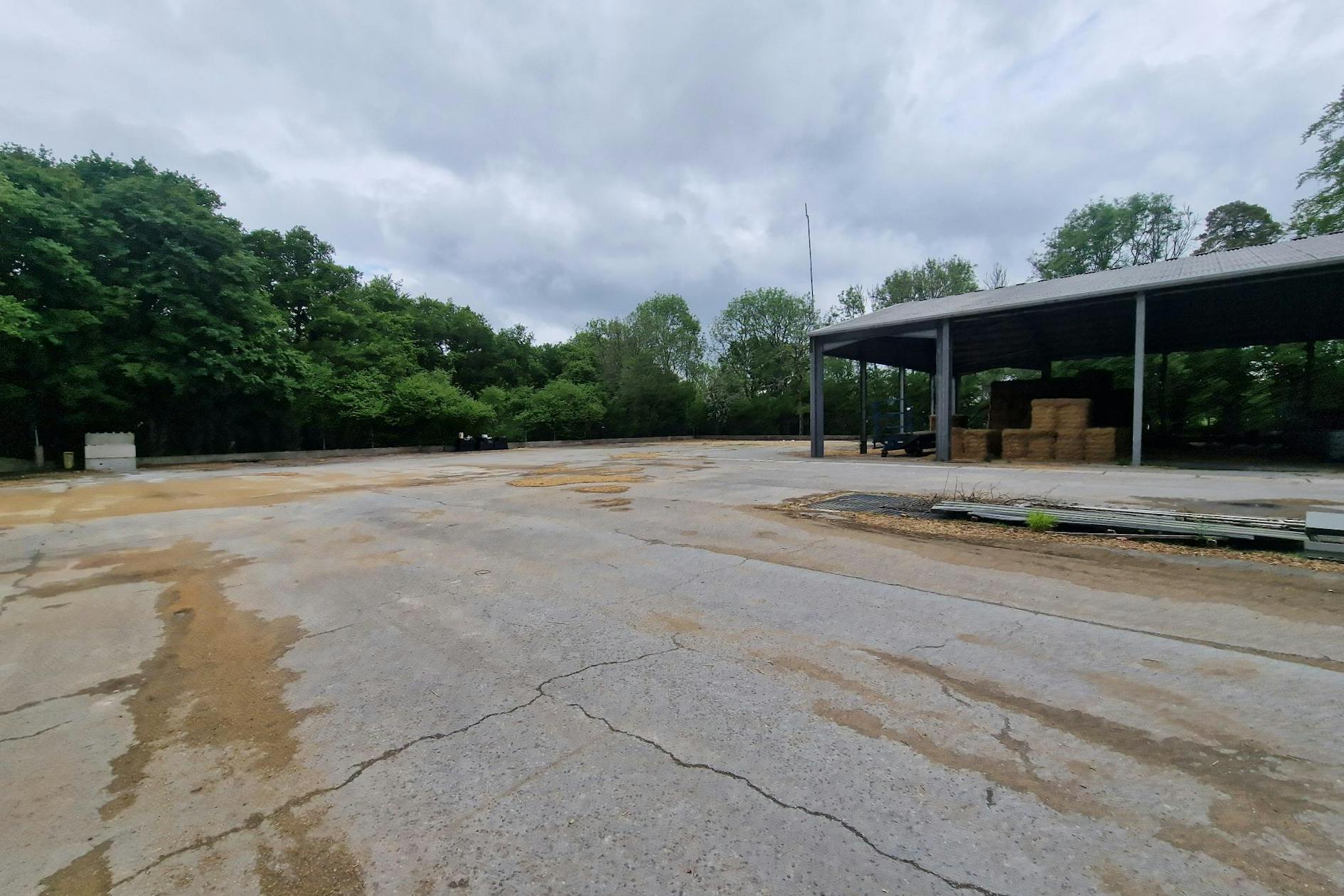 Herriard Storage St, Basingstoke à louer Photo du bâtiment- Image 1 de 4