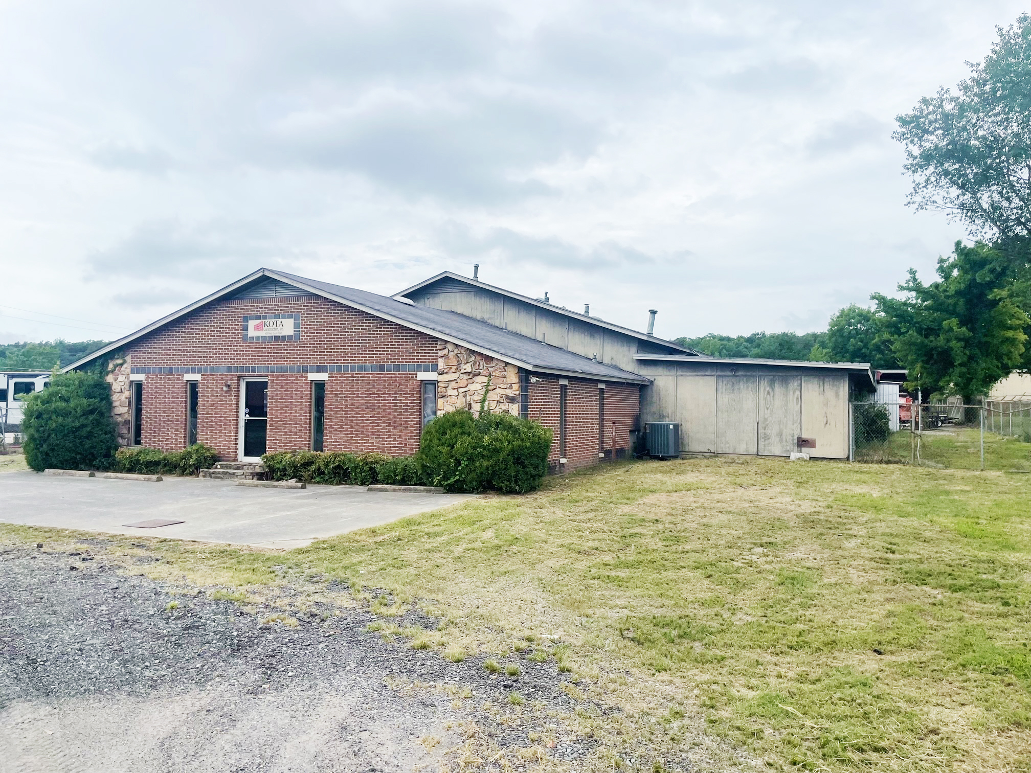 408 W Dixon Rd, Little Rock, AR for sale Building Photo- Image 1 of 1