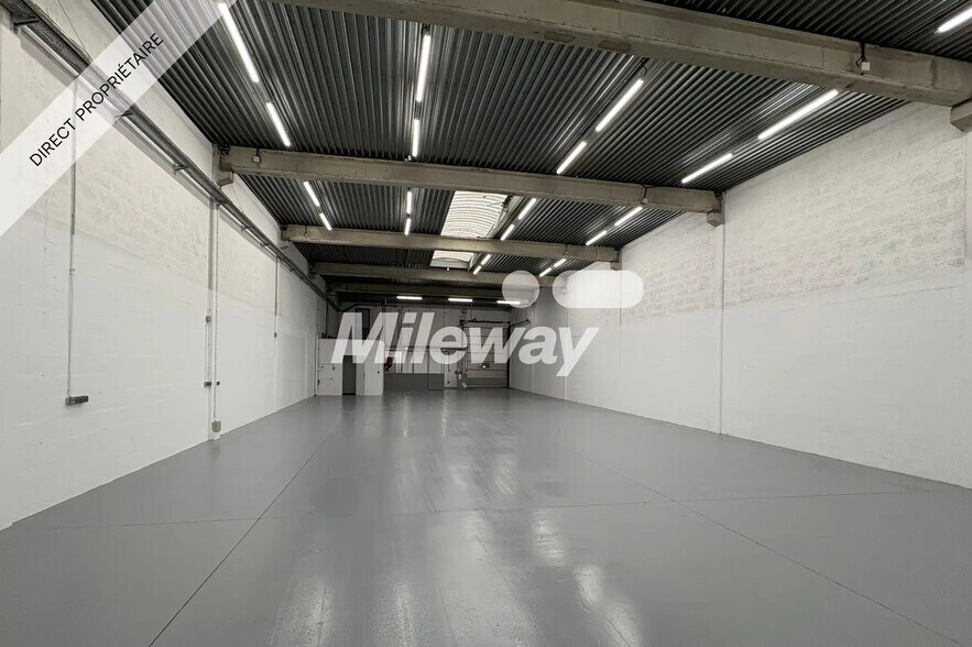 4 Avenue Du Gros Chene, Éragny for lease - Interior Photo - Image 3 of 4