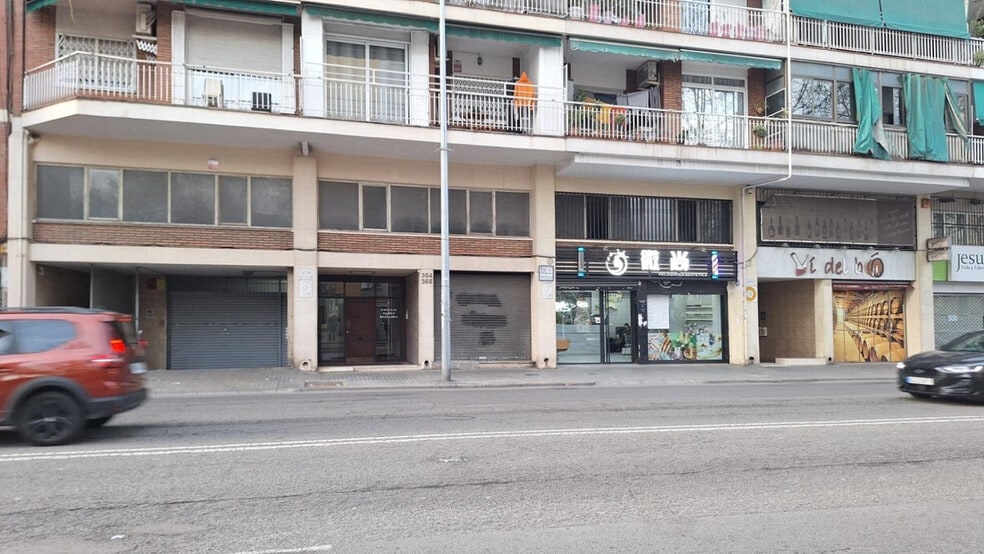 Avinguda de Alfonso XIII, 364-366, Badalona, Barcelona for lease - Building Photo - Image 2 of 4