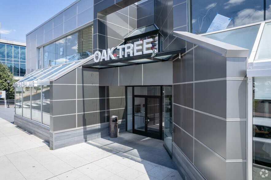 2024 Center Ave, Fort Lee, NJ for lease - Building Photo - Image 3 of 4