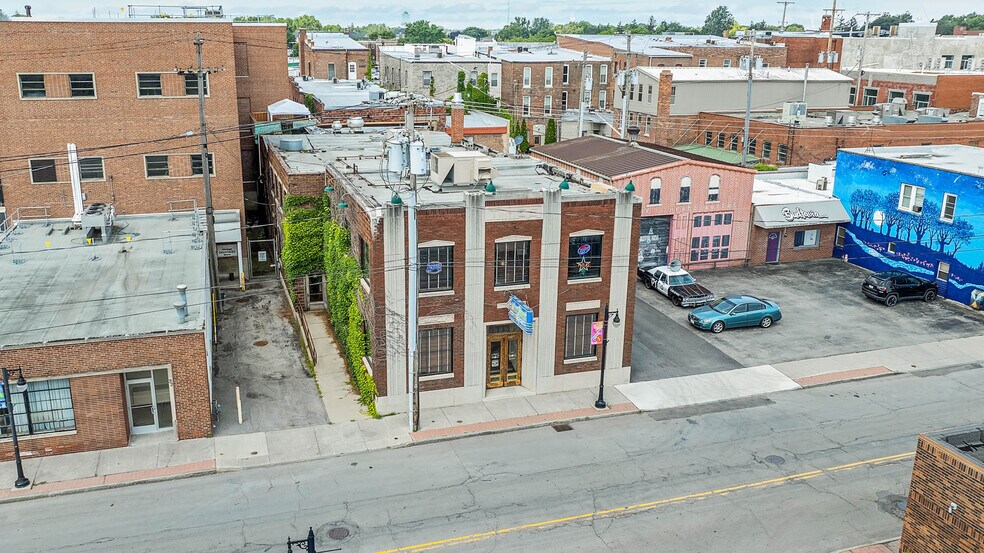 20 Center St, Batavia, NY à vendre - Photo du bâtiment - Image 3 de 60