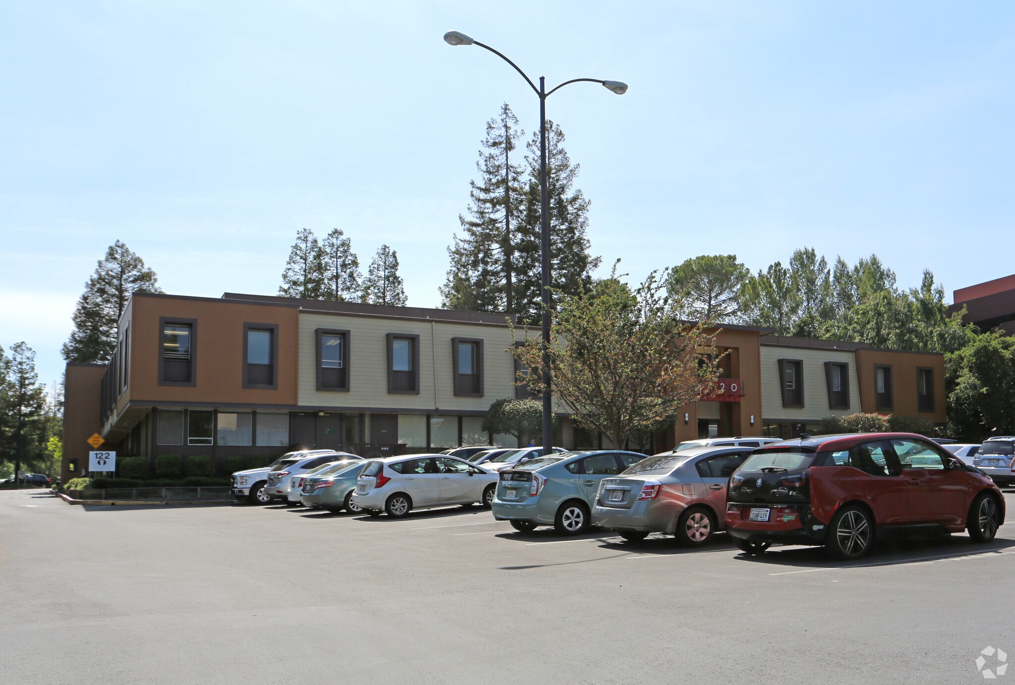 120 La Casa Via, Walnut Creek, CA for lease Primary Photo- Image 1 of 8