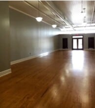 103 Main St, Clinton, SC à louer Photo intérieure- Image 1 de 3