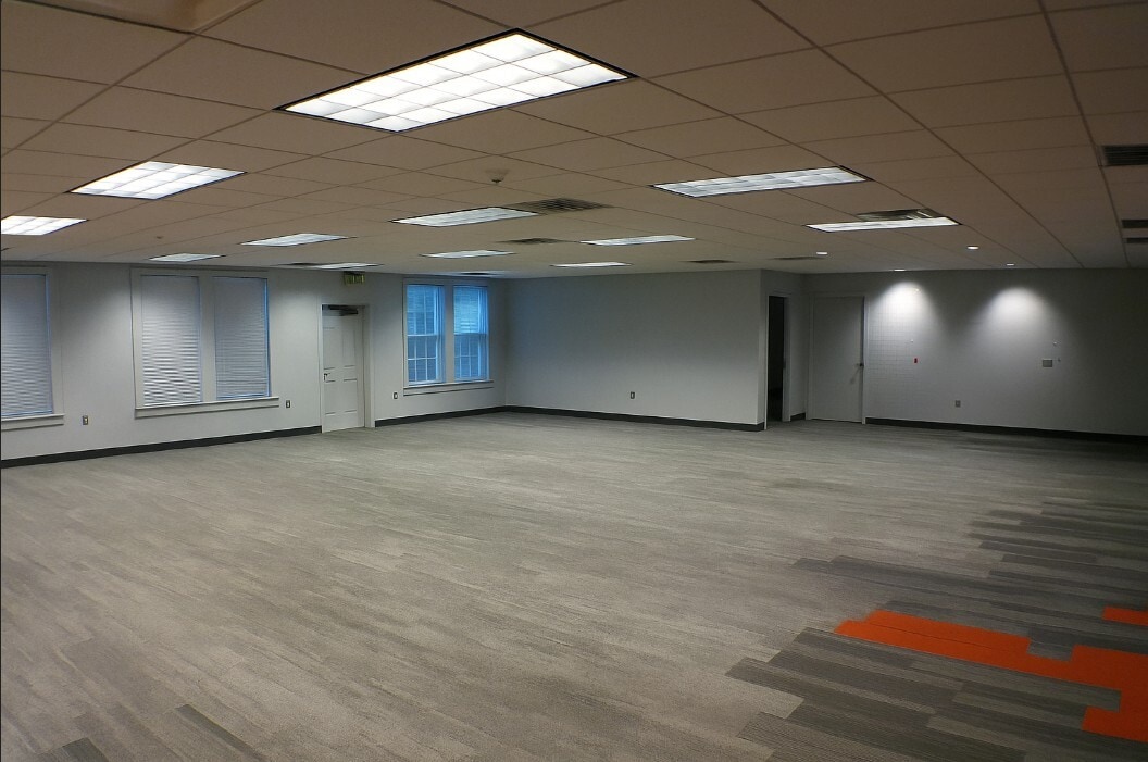 11531 Nuckols Rd, Glen Allen, VA for lease Interior Photo- Image 1 of 5