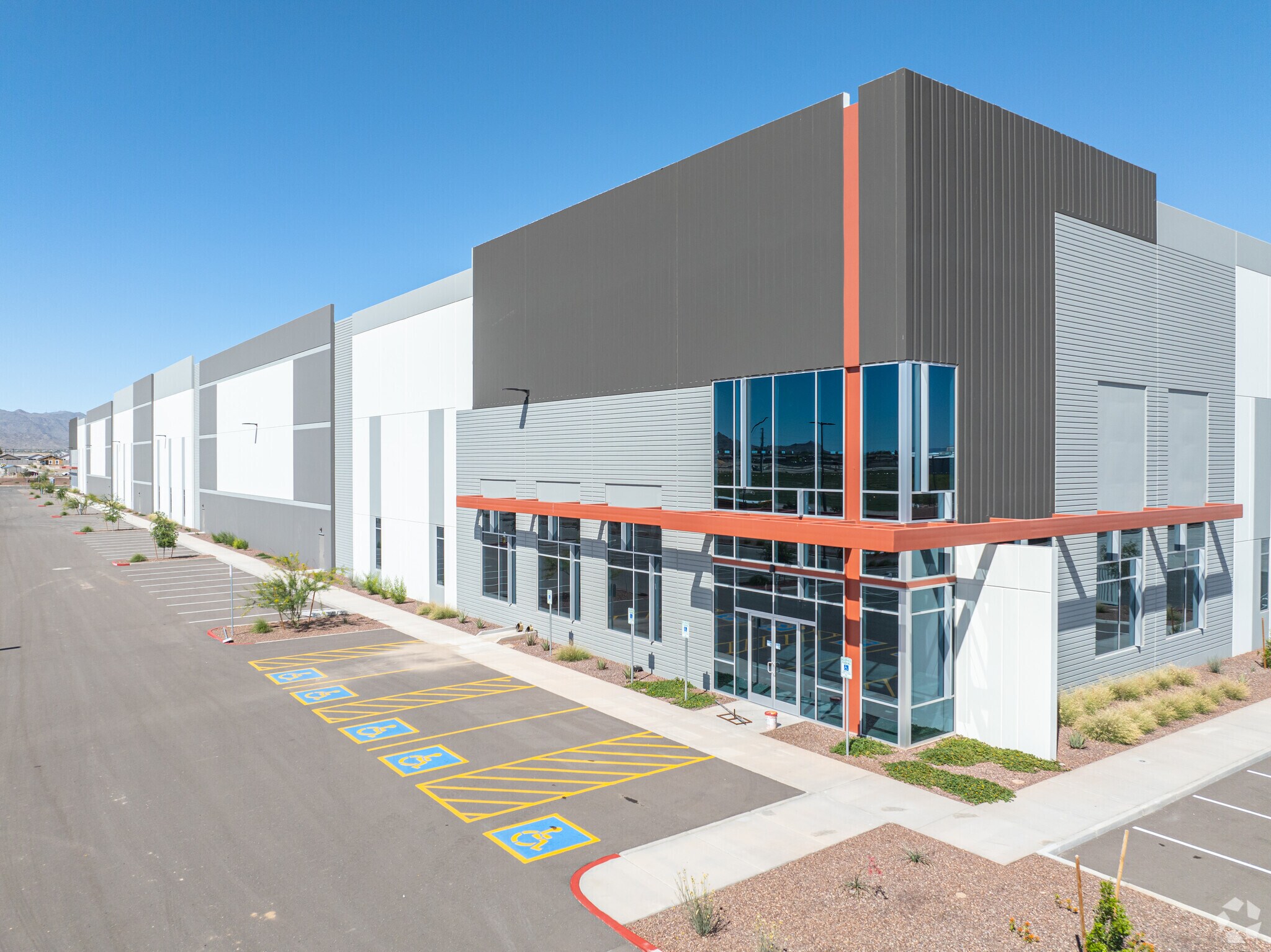 24105 W Southern Ave, Buckeye, AZ for lease Building Photo- Image 1 of 9