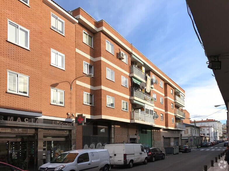 Calle Pardo de Santallana, 4, Collado Villalba, Madrid à louer - Photo du bâtiment - Image 1 de 4