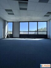 15 Avenue Andre Roussin, Marseille for lease Building Photo- Image 1 of 7