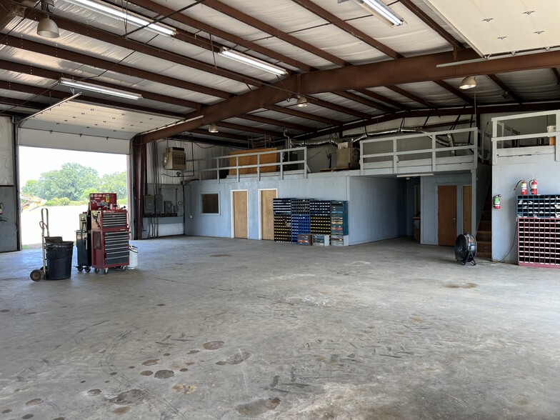 173 Porterville Rd, Sarepta, LA for lease - Building Photo - Image 2 of 7