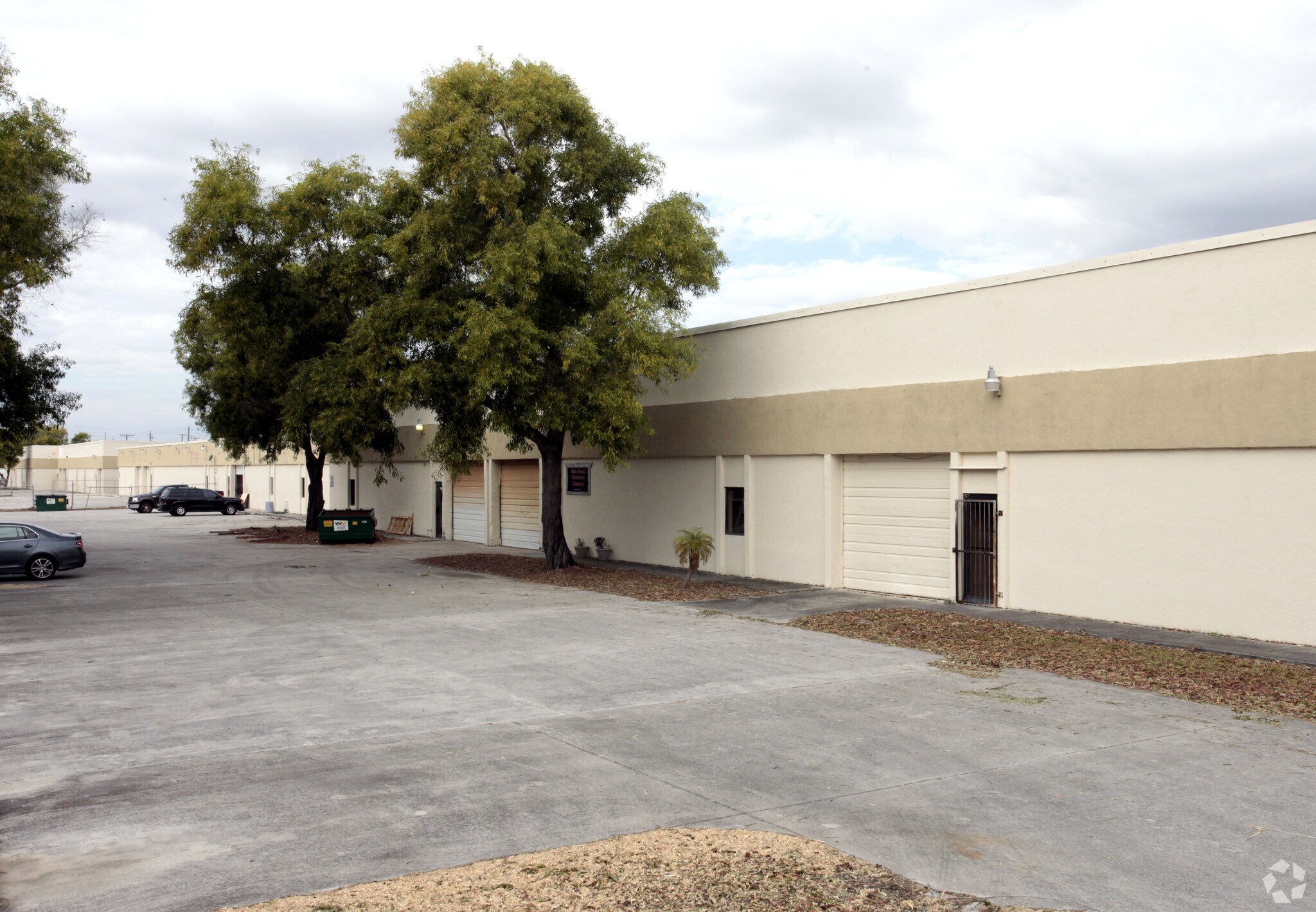 1107 53rd Ct S, Mangonia Park, FL à vendre Photo principale- Image 1 de 1