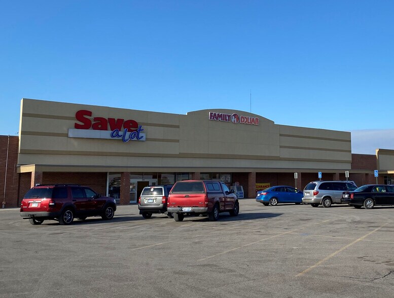 657-729 24th St, Port Huron, MI à louer - Photo du bâtiment - Image 3 de 9