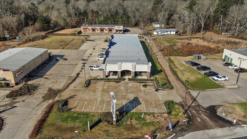 2799 Highway 49 S, Florence, MS à louer - Photo du bâtiment - Image 3 de 14
