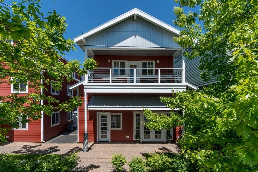 616-626 NW Arizona Ave Portfolio portefeuille de 2 propriétés à vendre sur LoopNet.ca - Photo principale - Image 1 de 2