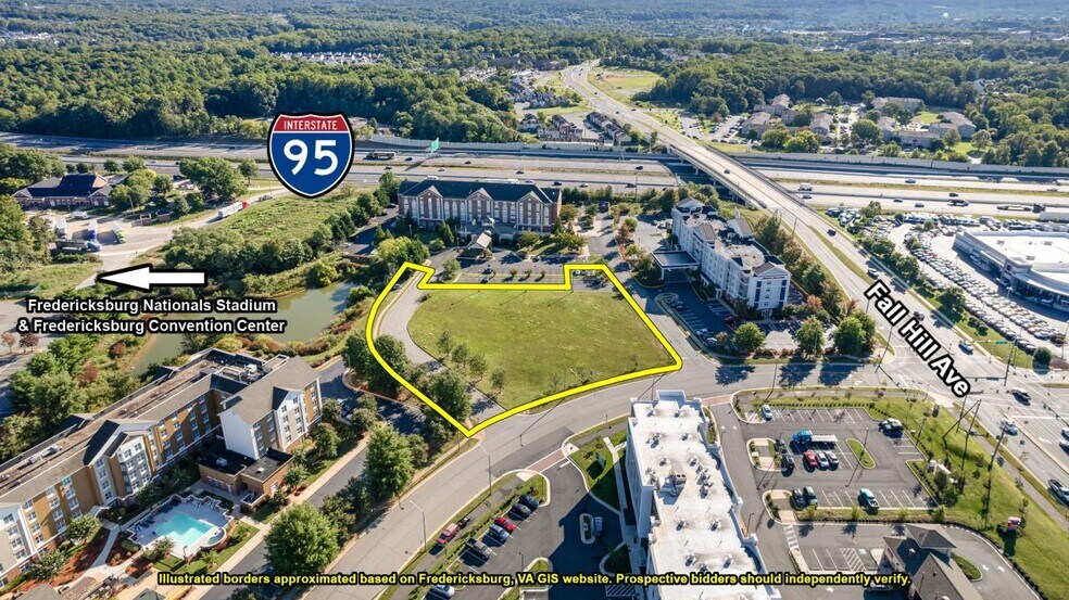 1068-1076 Hospitality Ln, Fredericksburg, VA à vendre - Photo du bâtiment - Image 1 de 10