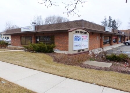 626-636 E Ogden Ave, Naperville, IL for lease - Building Photo - Image 1 of 22