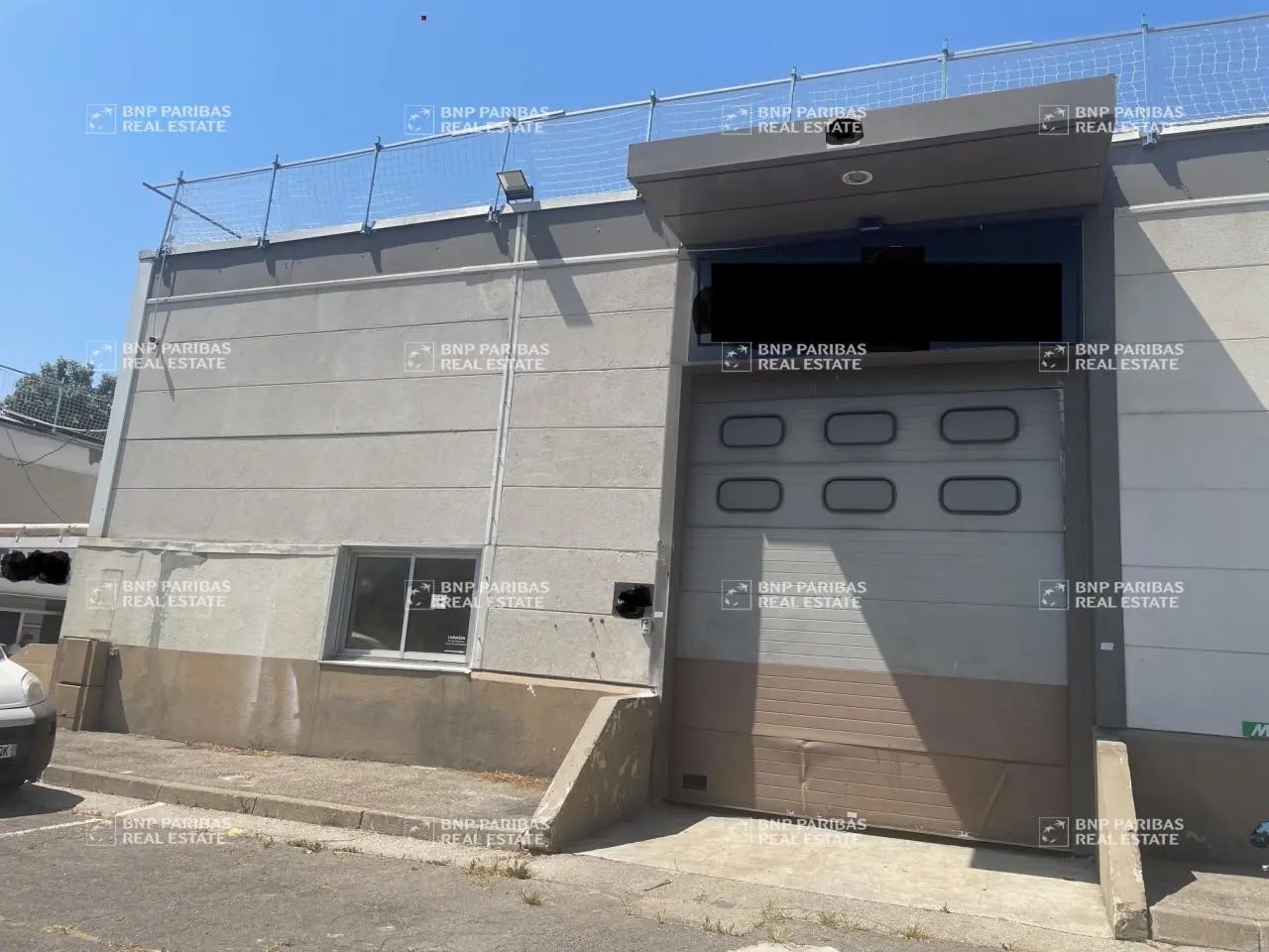 Flex in Marseille for lease Building Photo- Image 1 of 25