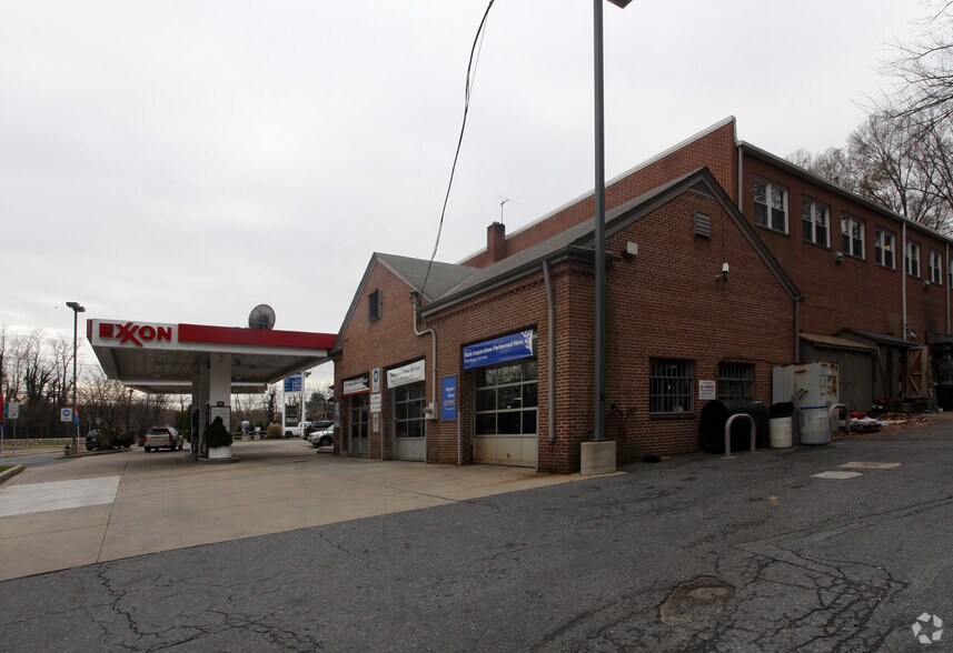 7301-7311 MacArthur Blvd, Bethesda, MD à louer - Photo du bâtiment - Image 3 de 4