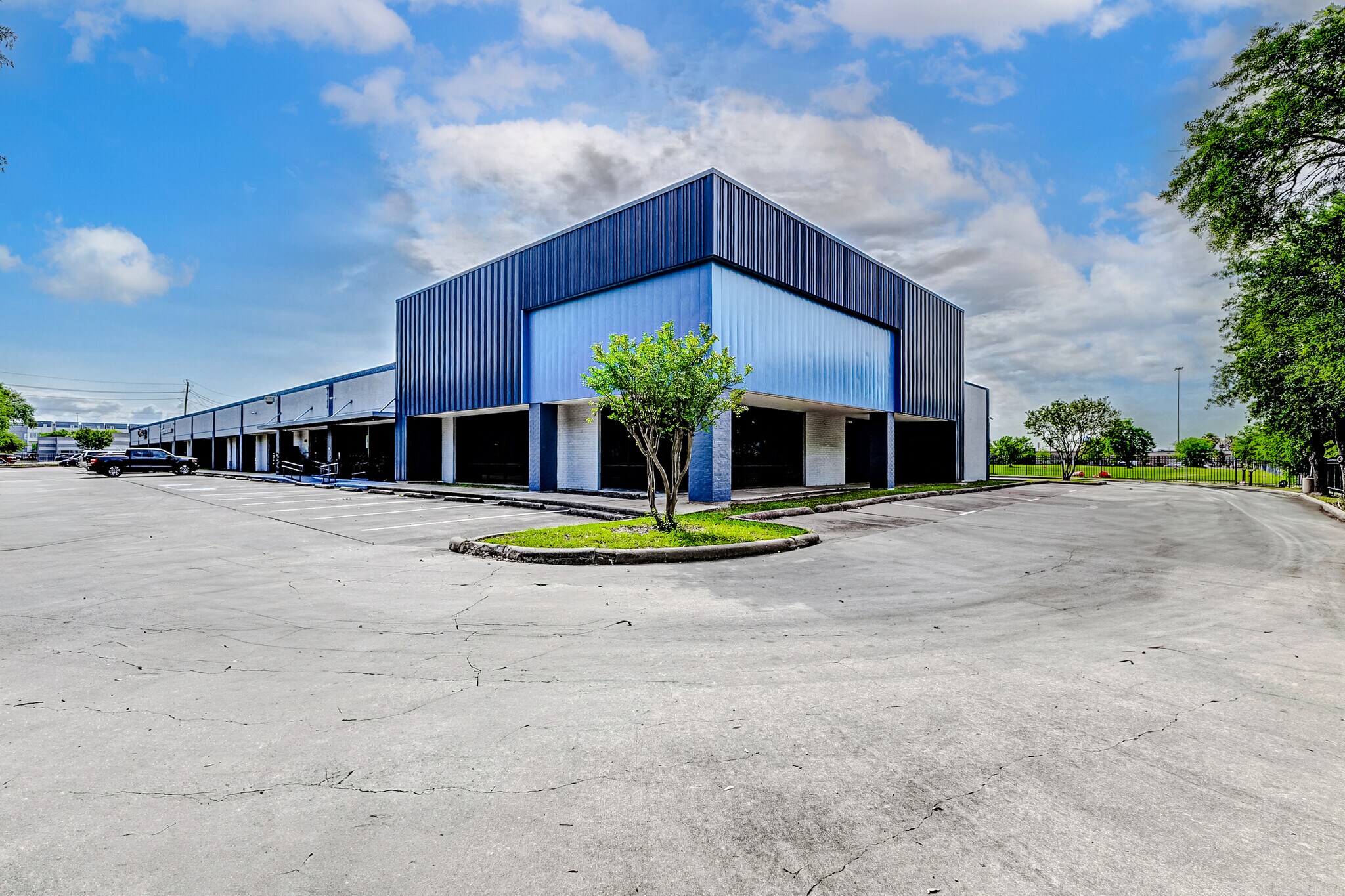8515 Fannin St, Houston, TX à louer Photo du bâtiment- Image 1 de 10