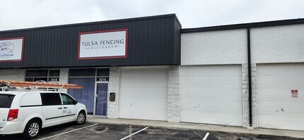 8240-8290 E 41st St, Tulsa, OK for lease Interior Photo- Image 1 of 2