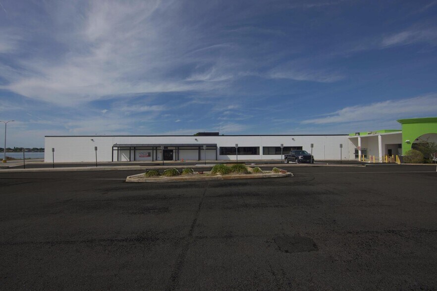 3425 Lake Alfred Rd, Winter Haven, FL à louer - Photo du bâtiment - Image 3 de 22