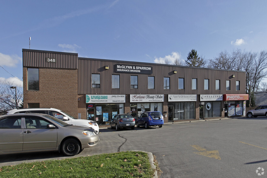 348 Lakeshore Rd E, Mississauga, ON for lease - Building Photo - Image 2 of 6