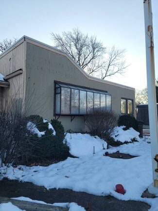 More details for 1815 Dundee Rd, Northbrook, IL - Retail for Sale