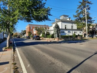 Plus de détails pour 206 Roanoke Ave, Riverhead, NY - Bureau à louer