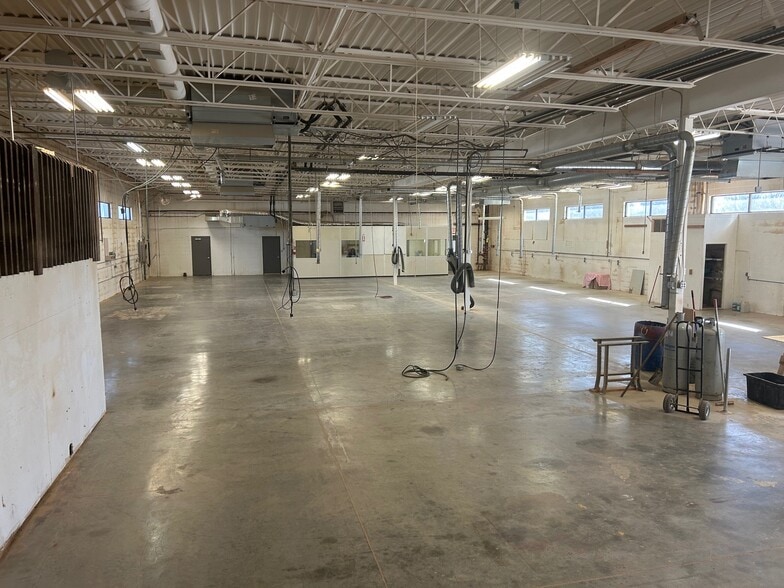 10760 NE Mankato St, Blaine, MN for sale - Building Photo - Image 3 of 5