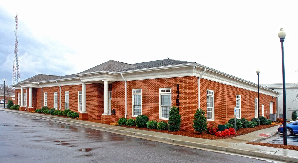 1701 Church St, Norfolk, VA à vendre - Photo du bâtiment - Image 2 de 17