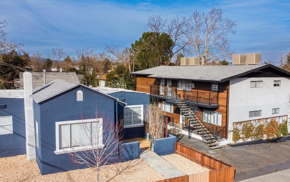 2164-2176 Placer St, Redding, CA for sale - Building Photo - Image 2 of 30