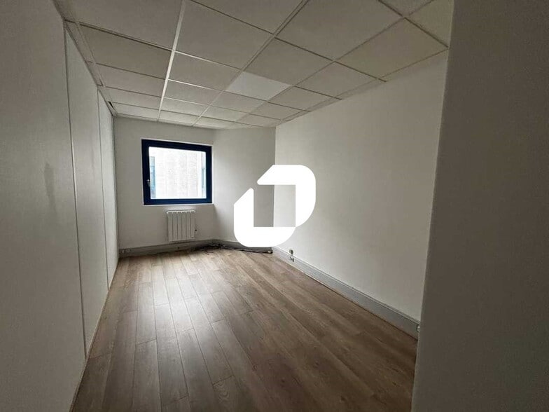 6 Rue De La Closerie, Lisses à louer - Photo intérieure - Image 2 de 19