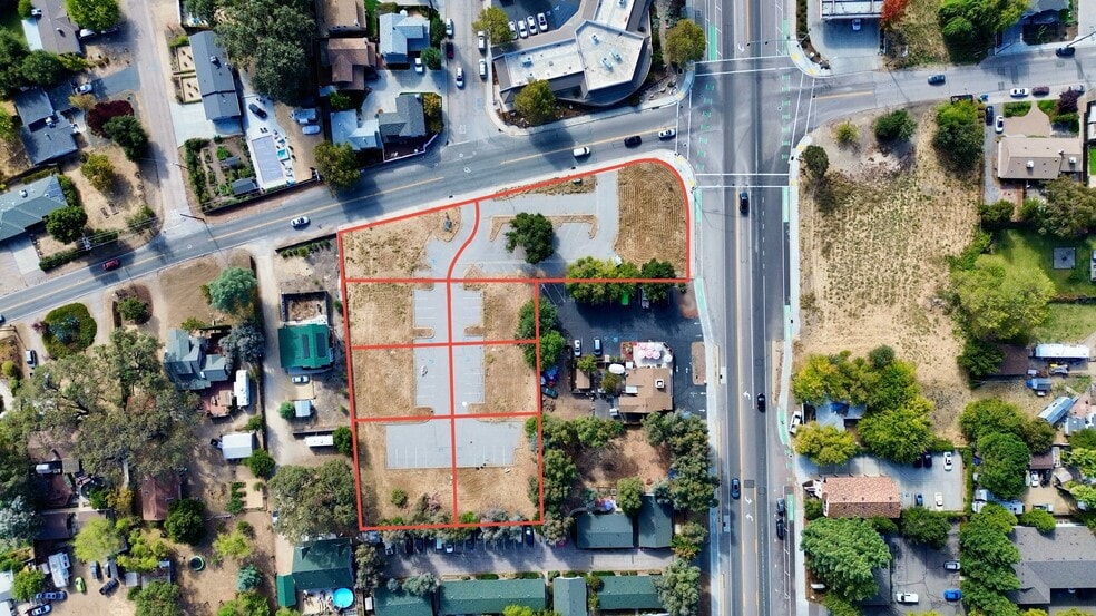 7955 Morro Rd, Atascadero, CA à vendre - Photo du bâtiment - Image 2 de 8