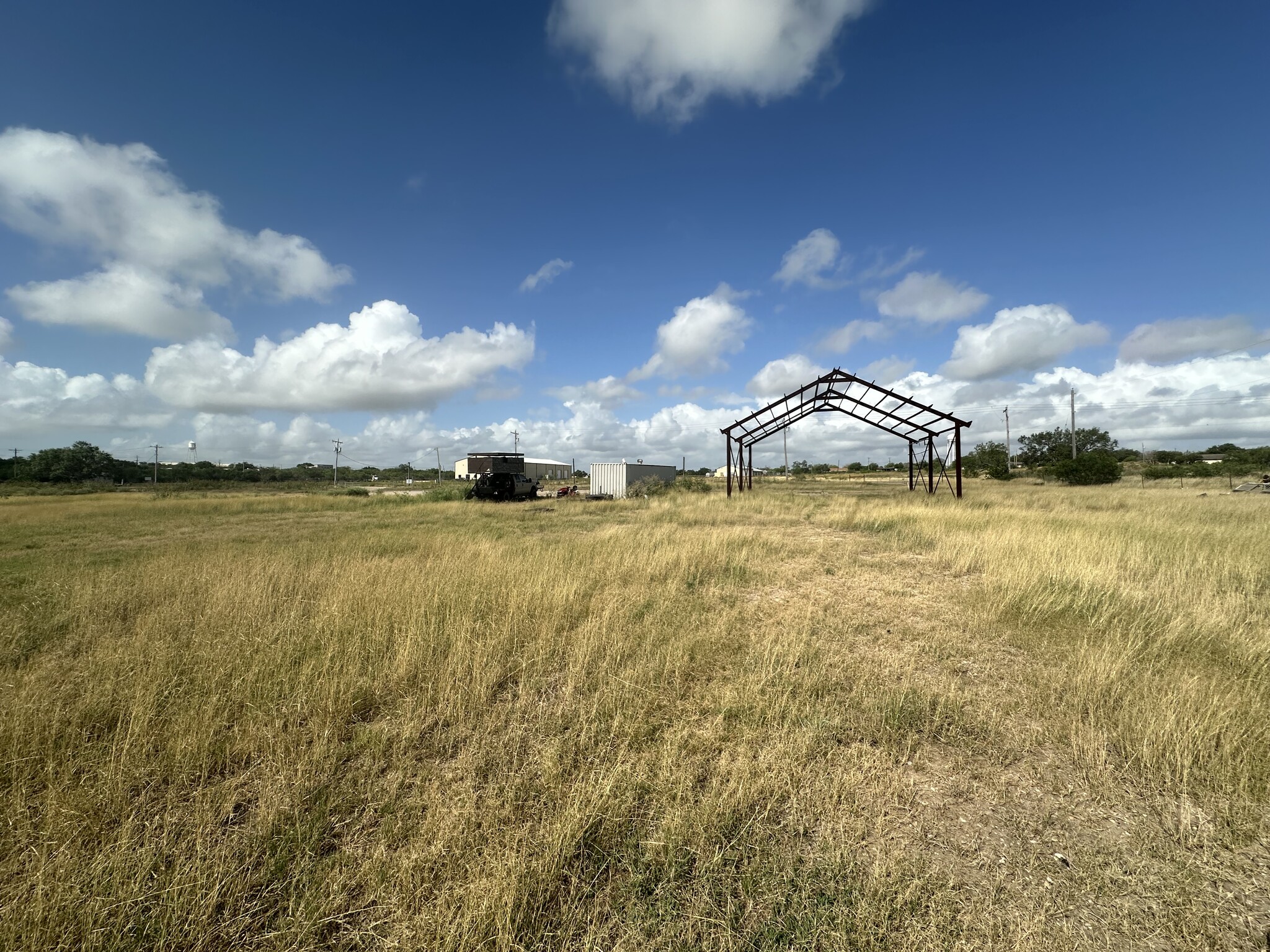 203 Burnett Ave, Charlotte, TX for sale Primary Photo- Image 1 of 7