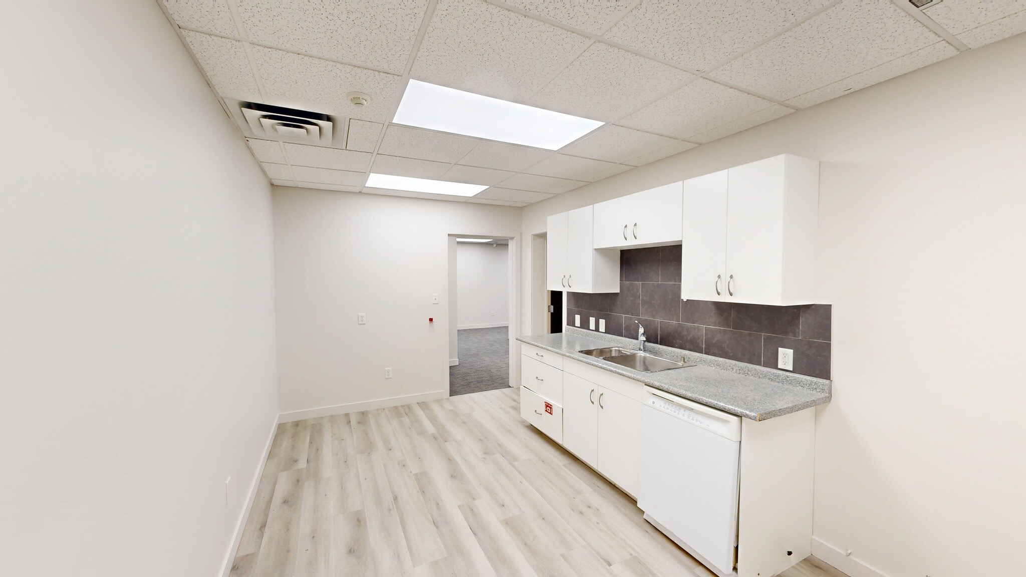 1575 7th St SW, Calgary, AB for lease Interior Photo- Image 1 of 15