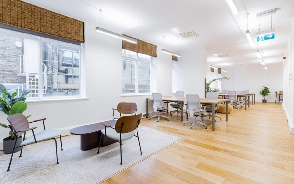 23 Clerkenwell Close, London for lease - Building Photo - Image 3 of 16