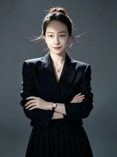 Elena Jiang