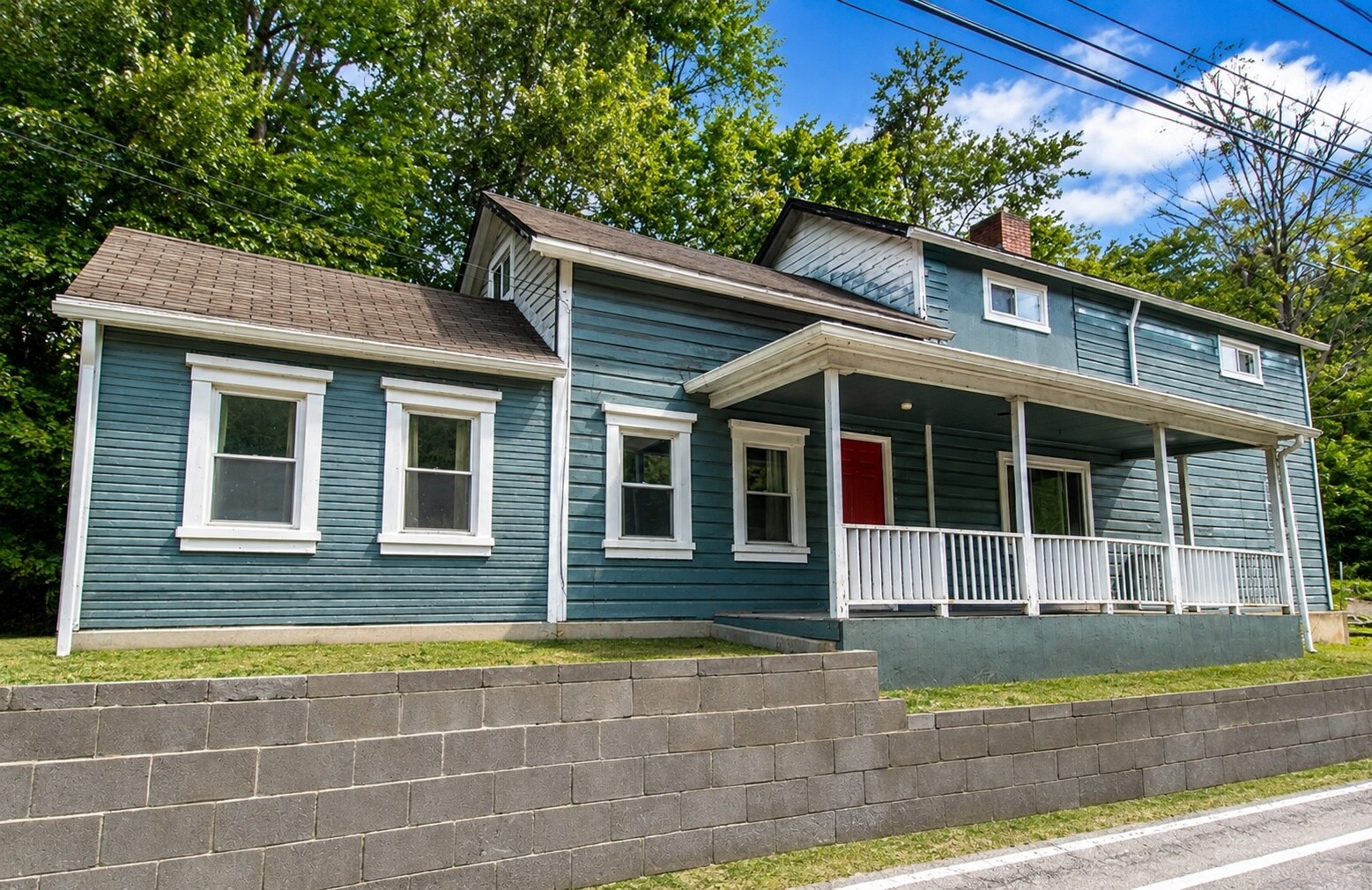 2600 New England Rd, West Mifflin, PA for sale Primary Photo- Image 1 of 2
