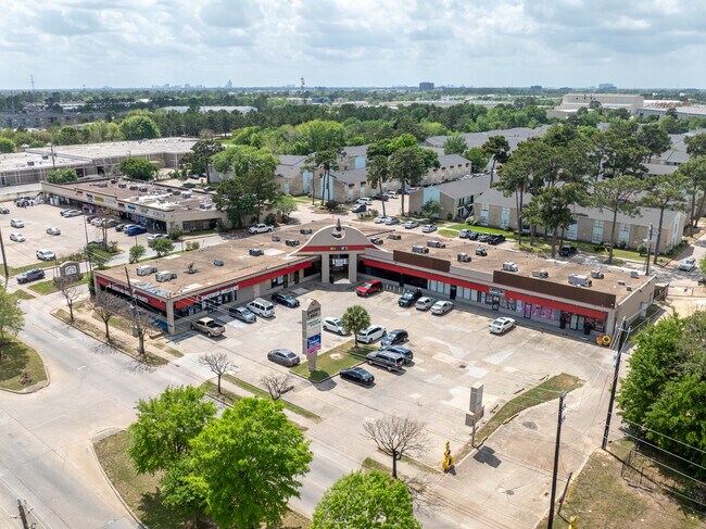 Plus de détails pour 6501 Antoine, Houston, TX - Local d'activités à louer