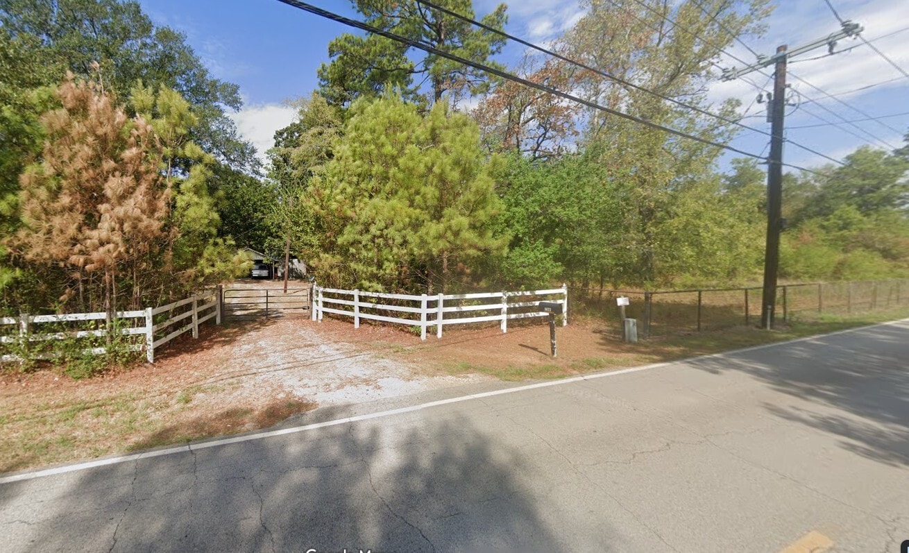 8633 Honea Egypt Rd, Montgomery, TX for sale Primary Photo- Image 1 of 11