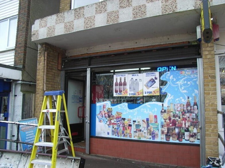 Grange Rd, Billericay à vendre - Photo du bâtiment - Image 1 de 5