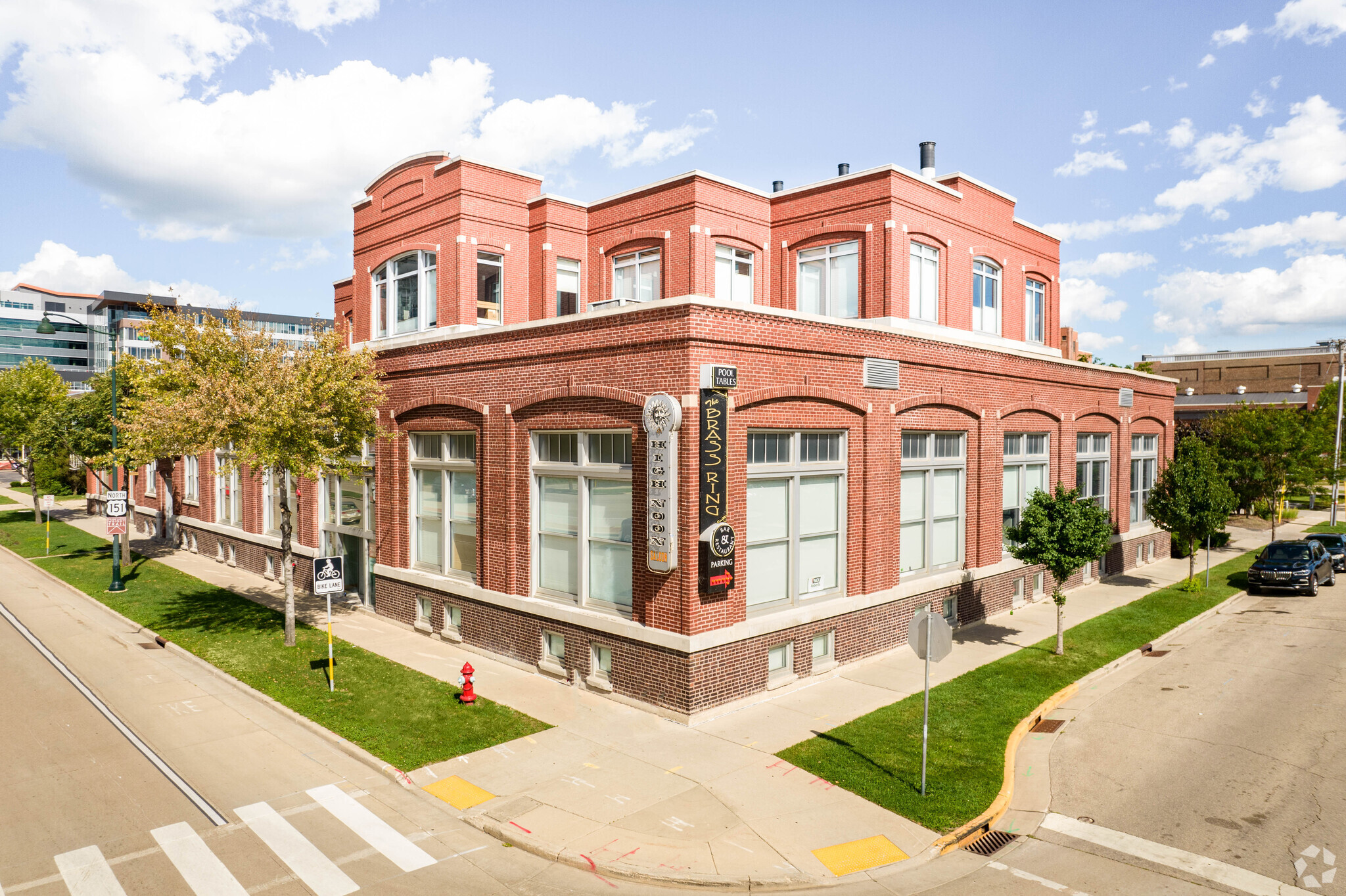 701 E Washington Ave, Madison, WI à louer Photo principale- Image 1 de 7