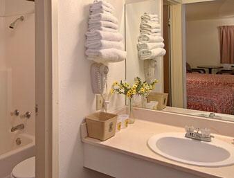 924 S Kerr Blvd, Sallisaw, OK à vendre - Photo du bâtiment - Image 2 de 6