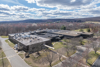 More details for 350 Knotter Dr, Cheshire, CT - Office for Lease