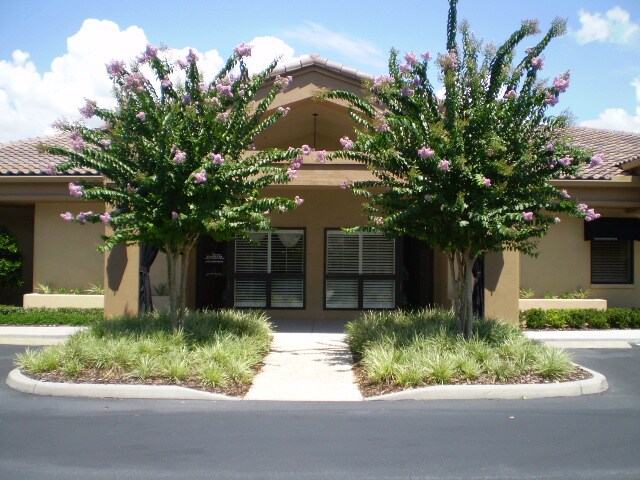 2666 Maguire Rd, Ocoee, FL à louer - Photo du bâtiment - Image 3 de 19