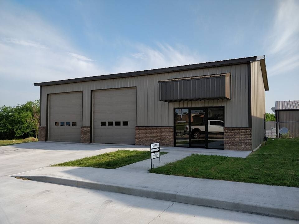 165 Williams St, Tahlequah, OK for lease Primary Photo- Image 1 of 18