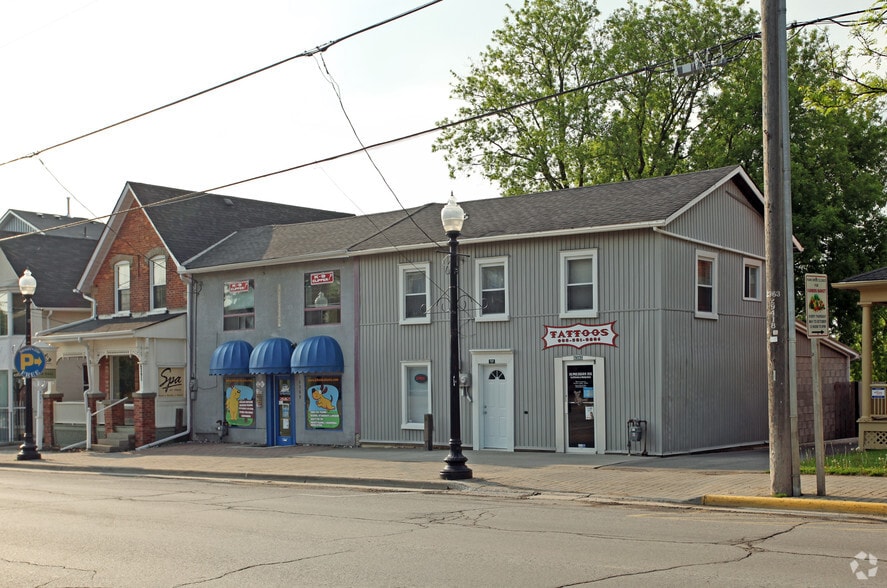 6385-6391 Main St, Whitchurch-Stouffville, ON à vendre - Photo du bâtiment - Image 2 de 4