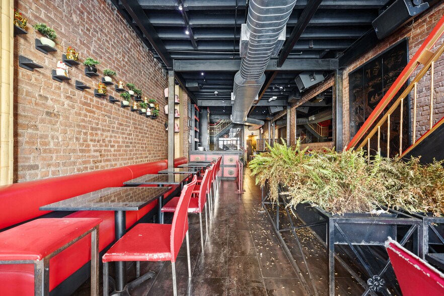 122 Dyckman St, New York, NY à louer - Photo du bâtiment - Image 3 de 31