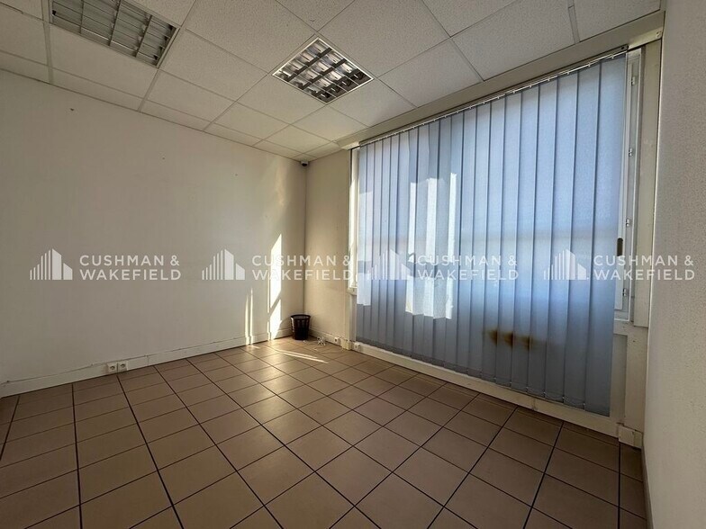 Office in Geispolsheim for lease - Interior Photo - Image 2 of 8