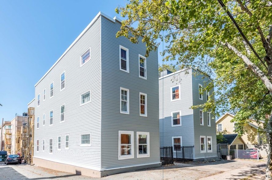 1675 Oxford St, Halifax, NS à vendre - Photo du bâtiment - Image 3 de 12
